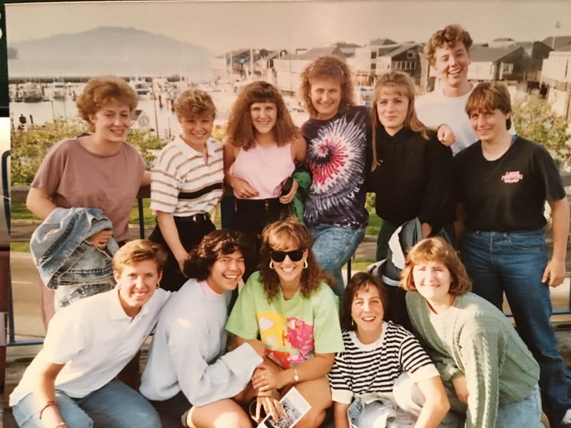 1991 spring women oceanside group.JPG