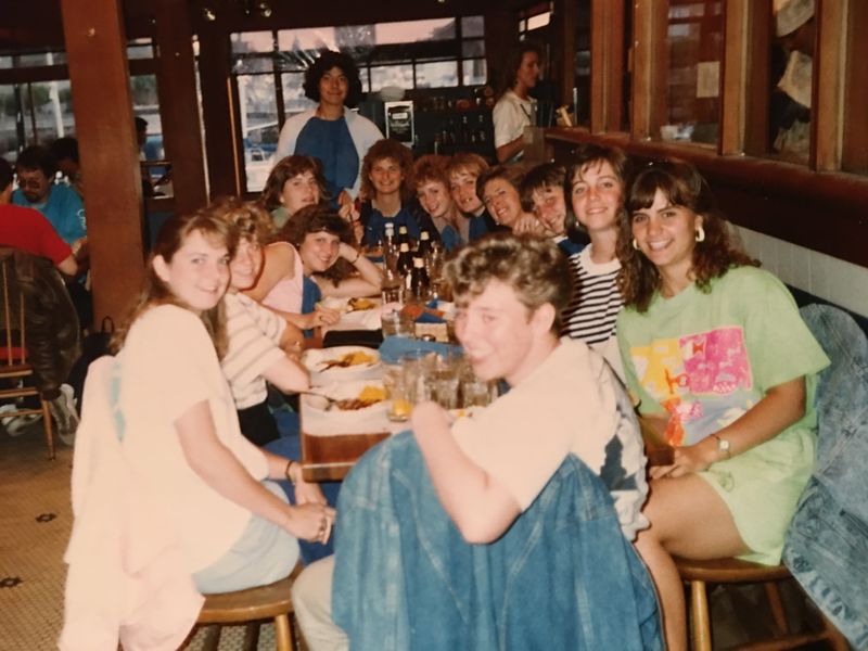 1991 spring women team dinner.JPG
